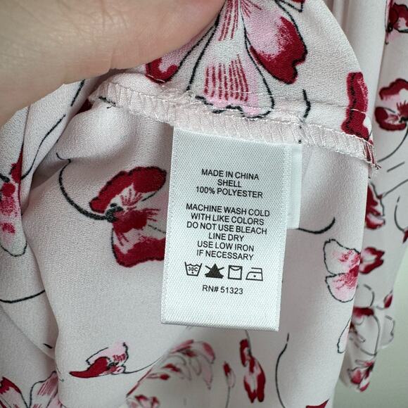 CeCe Womens Sheer 3/4 Sleeve Blouse in Red and Pink Floral Sz M | Feminine Girly - Picture 10 of 12